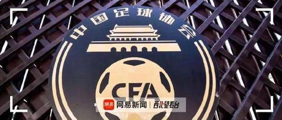 失意之际，一只袋鼠意外出现，为独孤月强行开启了“吃饭睡觉被鼠揍”的身心双重“腾”痛日常